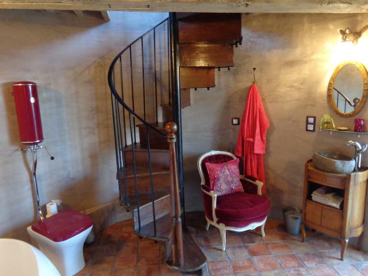 La Tour De Quinsonnas Bed & Breakfast Serezin-de-la-Tour Ngoại thất bức ảnh